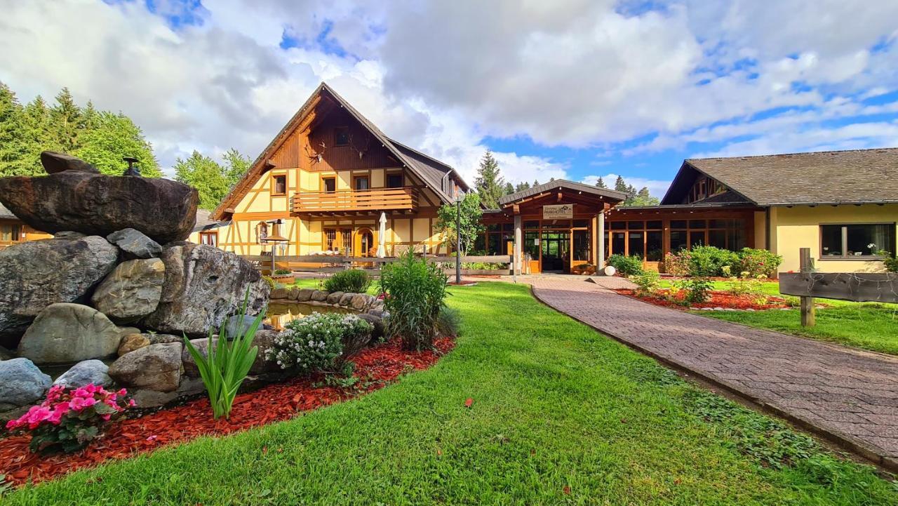 Verena'S Parkhotel Loeffingen Exterior photo
