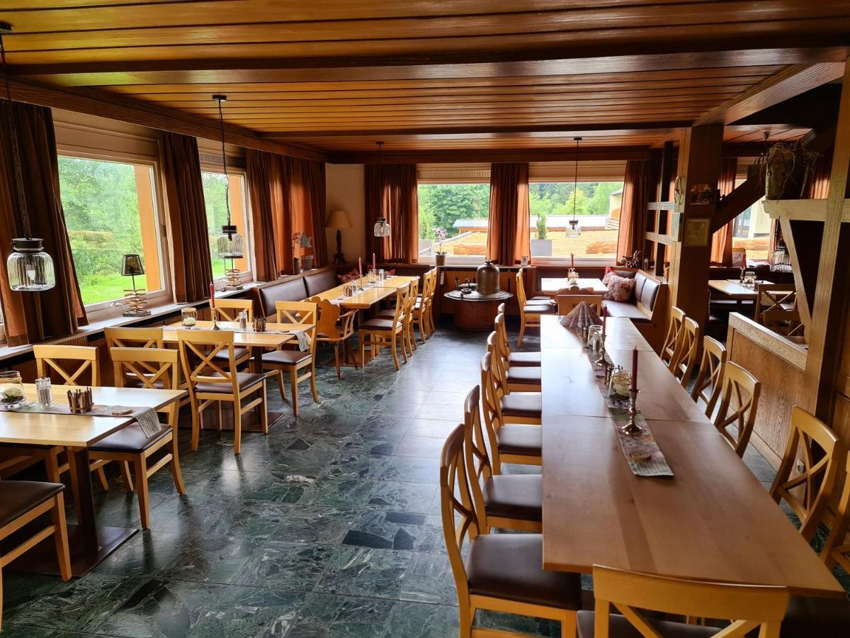 Verena'S Parkhotel Loeffingen Exterior photo