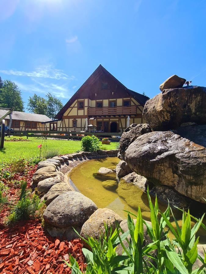 Verena'S Parkhotel Loeffingen Exterior photo