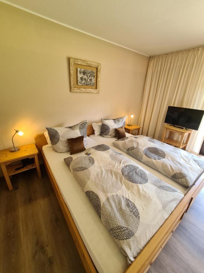 Verena'S Parkhotel Loeffingen Exterior photo